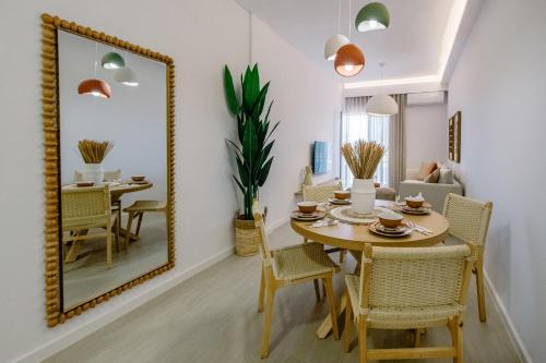 Terra Chic Retreat Suite - 2BR with Parking