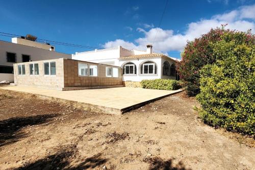 Villa with pool and barbecue on the Costa Blanca