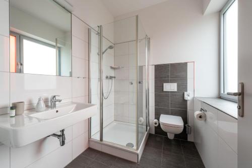 Koupelna v ubytování Gästehaus DEULA