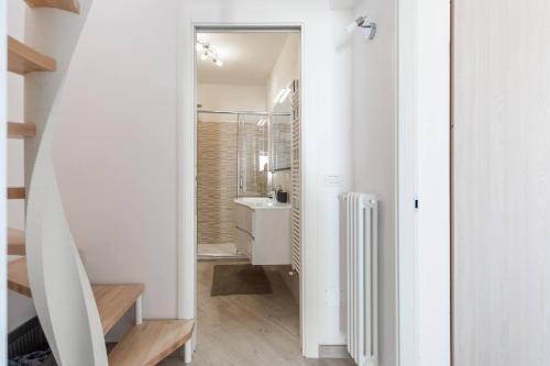 Koupelna v ubytování Lenno, exceptionnel toit terrasse