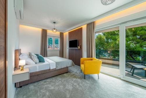 Luxury Apartment Marangun