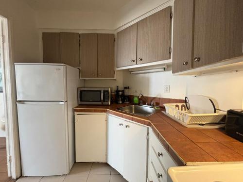 Η κουζίνα ή μικρή κουζίνα στο Urban Suite