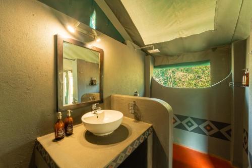 Sian-simba-river-lodge