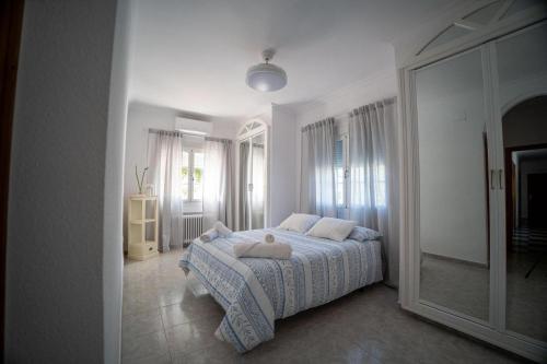 Ένα ή περισσότερα κρεβάτια σε δωμάτιο στο La Almunya de Tenerias