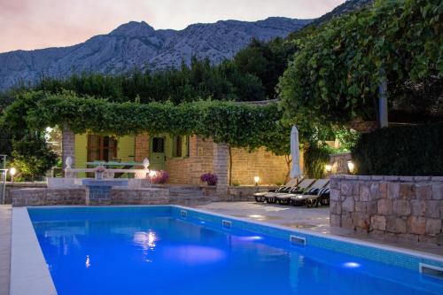 Family-friendly apartments with swimming pool Orebic, Peljesac - 20576
