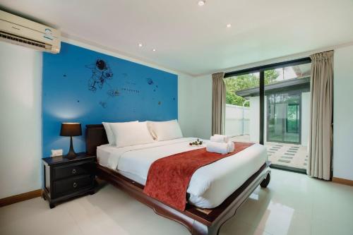 Postel nebo postele na pokoji v ubytování Number Nine Pool Villa