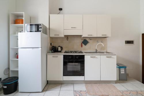 GuestHost - Comfy Nest in South Milan