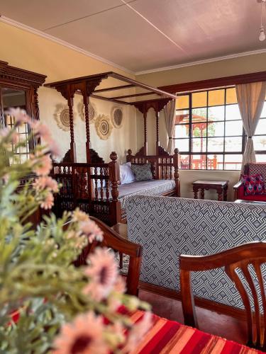 Wild Amboseli Ndovu Cottage.