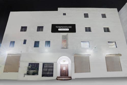 Certifikát, hodnocení, plakát nebo jiný dokument vystavený v ubytování Townhouse Sarai Rohilla Railway Station Formerly Fortune Residency