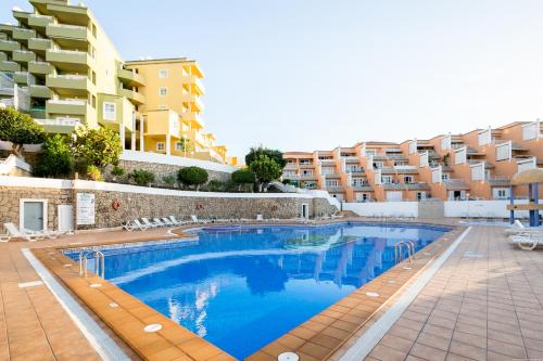 Fantastic Orlando apartment with sea view and pool