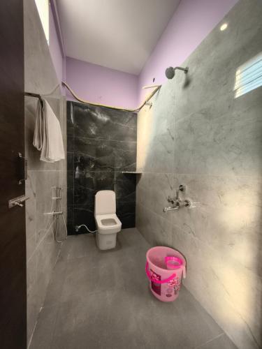 Koupelna v ubytování DS Guest House Rooms