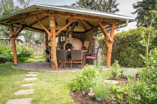 Φωτογραφία από το άλμπουμ του Ferienwohnung Mit Fasssauna σε Malschwitz