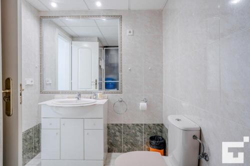 Apartamento Zafiro 35C - Grupo Turis