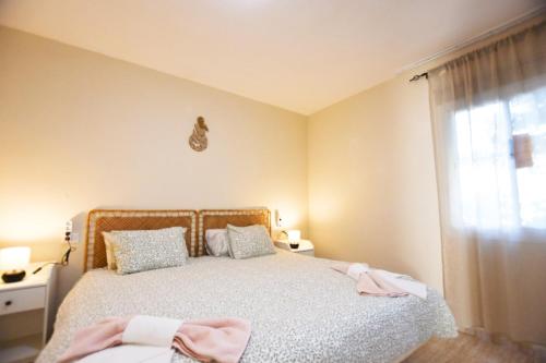 Postel nebo postele na pokoji v ubytování Book Jet - Arena Apartment Pool & WIFI alisios