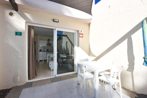 Book Jet - Arena Apartment Pool & WIFI alisios