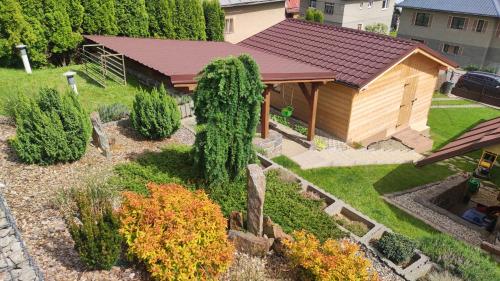 an aerial view of a house with a garden at Chalupa Aja in Čierny Blh