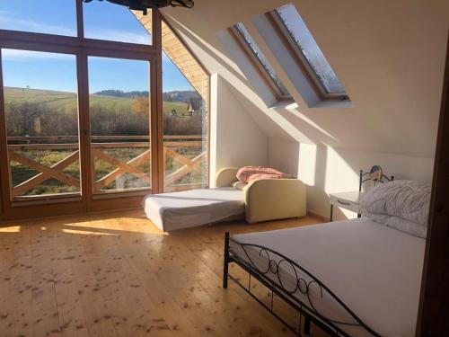 Χώρος καθιστικού στο Ad Matrem