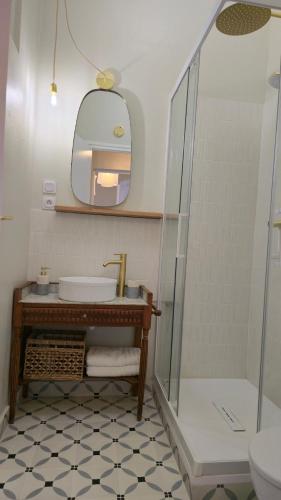 Les Vignes - Studio 25m2, Clim, Parking, proche centre ville et transport