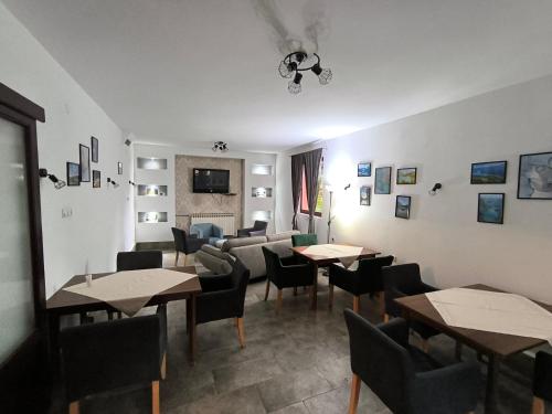 Χώρος καθιστικού στο Pansion Silver City