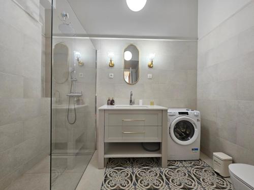 Koupelna v ubytování Urban Nest Wolfova by the Triple Bridge