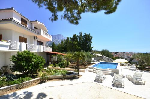 Family-friendly apartments with swimming pool Baska Voda, Makarska - 12442