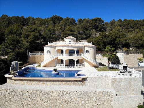 Villa with fantastic sea view pool 23x12 Jacuzzi