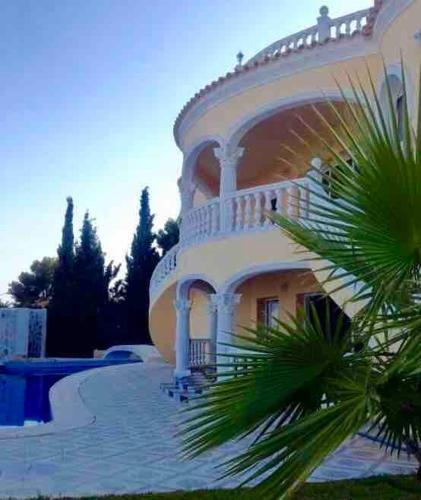 Villa with fantastic sea view pool 23x12 Jacuzzi
