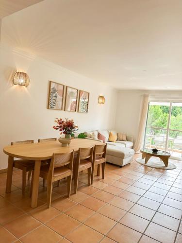 Luxury Apartment in Vila Sol Resort