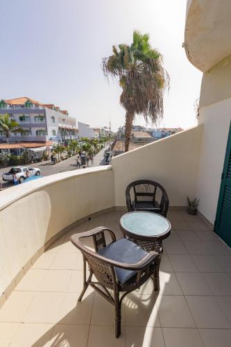 T2 - 1 min from the pier - spacious balcony