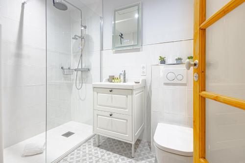 Newly Renovated Gem, Old Antibes