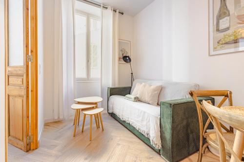 Newly Renovated Gem, Old Antibes