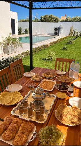 Jídlo v vily nebo okolí