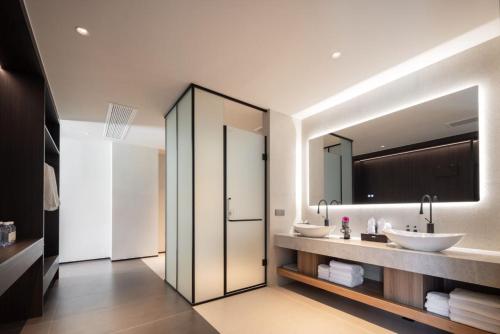 Kuchyň nebo kuchyňský kout v ubytování Hainan Ease Ocean Retreat