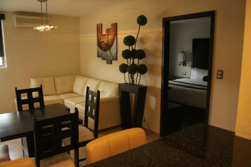 Gallery image of Hotel El Camino Inn & Suites in Reynosa