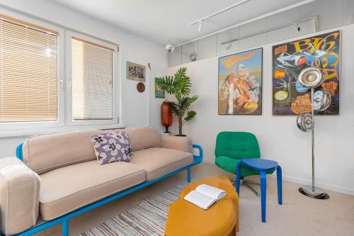 Colorful & Designer Apartment in the Centre of Gdynia by Noclegi Renters