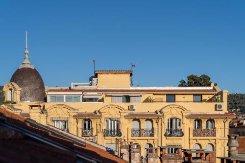 Appart' cosy sur les toits du coeur de Nice - Clim
