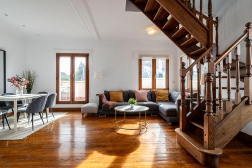 Brightline Penthouse by San Sebastian Stays