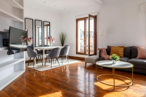 Brightline Penthouse by San Sebastian Stays