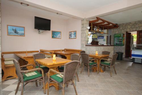 Apartments by the sea Seline, Paklenica - 6544