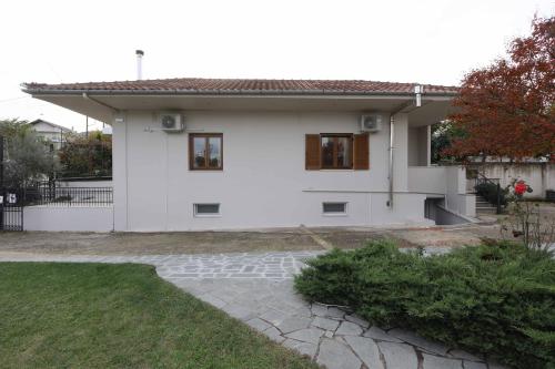 Avlos Luxury Home-NEW! 5 Min to Ctr