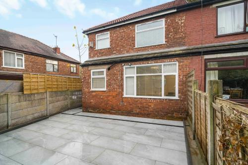 Hoone, kus külalistemaja asub