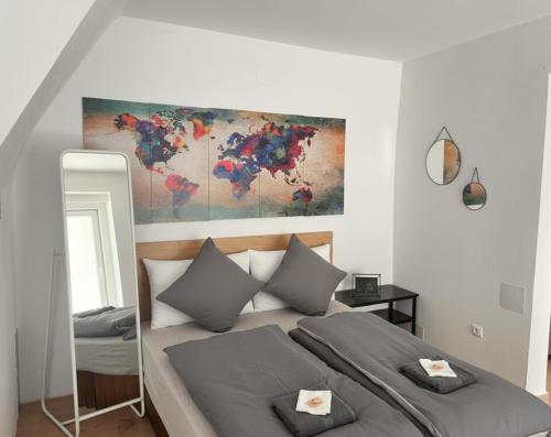 Spacious & Cozy Guesthouse - Near Metro & City Center - 3 Beds for 5-7 Person