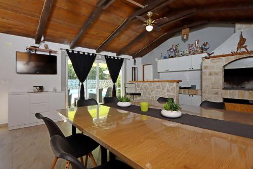 Kuchyň nebo kuchyňský kout v ubytování Apartment Pag 6412c