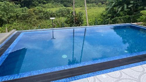 Πισίνα στο ή κοντά στο Marine Ray Resort Hikkaduwa