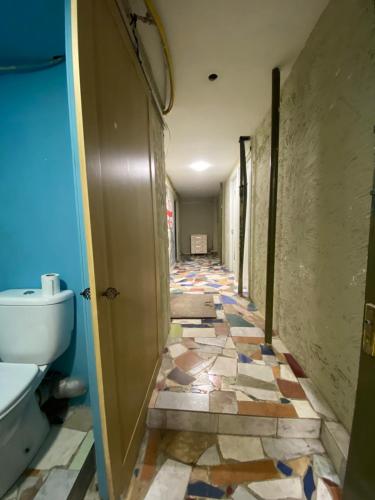 Ένα μπάνιο στο New guest house in old tbilisi