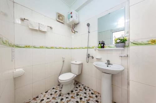 Ένα μπάνιο στο TUONG VY HOTEl