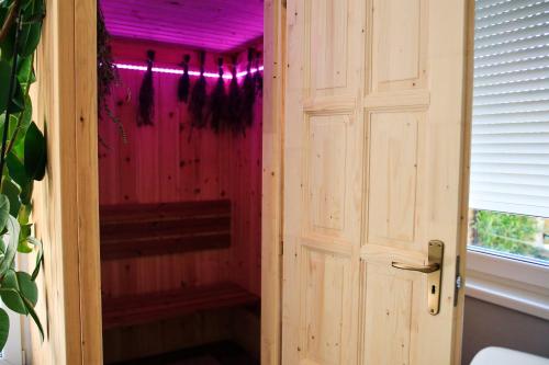 Ένα μπάνιο στο Bakterház Vendégház