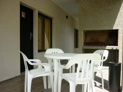 Imagen de la galería de Cuatro Estaciones, en San José