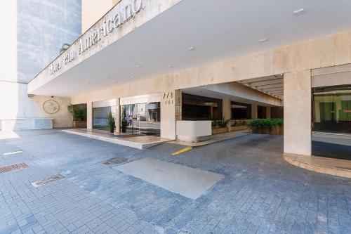 an empty lobby of a building with a building at Hotel Pan Americano in São Paulo