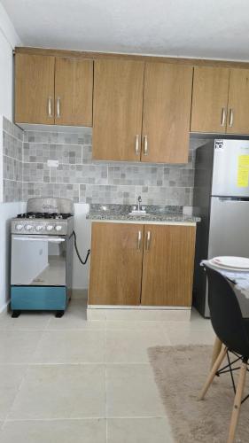 Η κουζίνα ή μικρή κουζίνα στο 4 vecinos